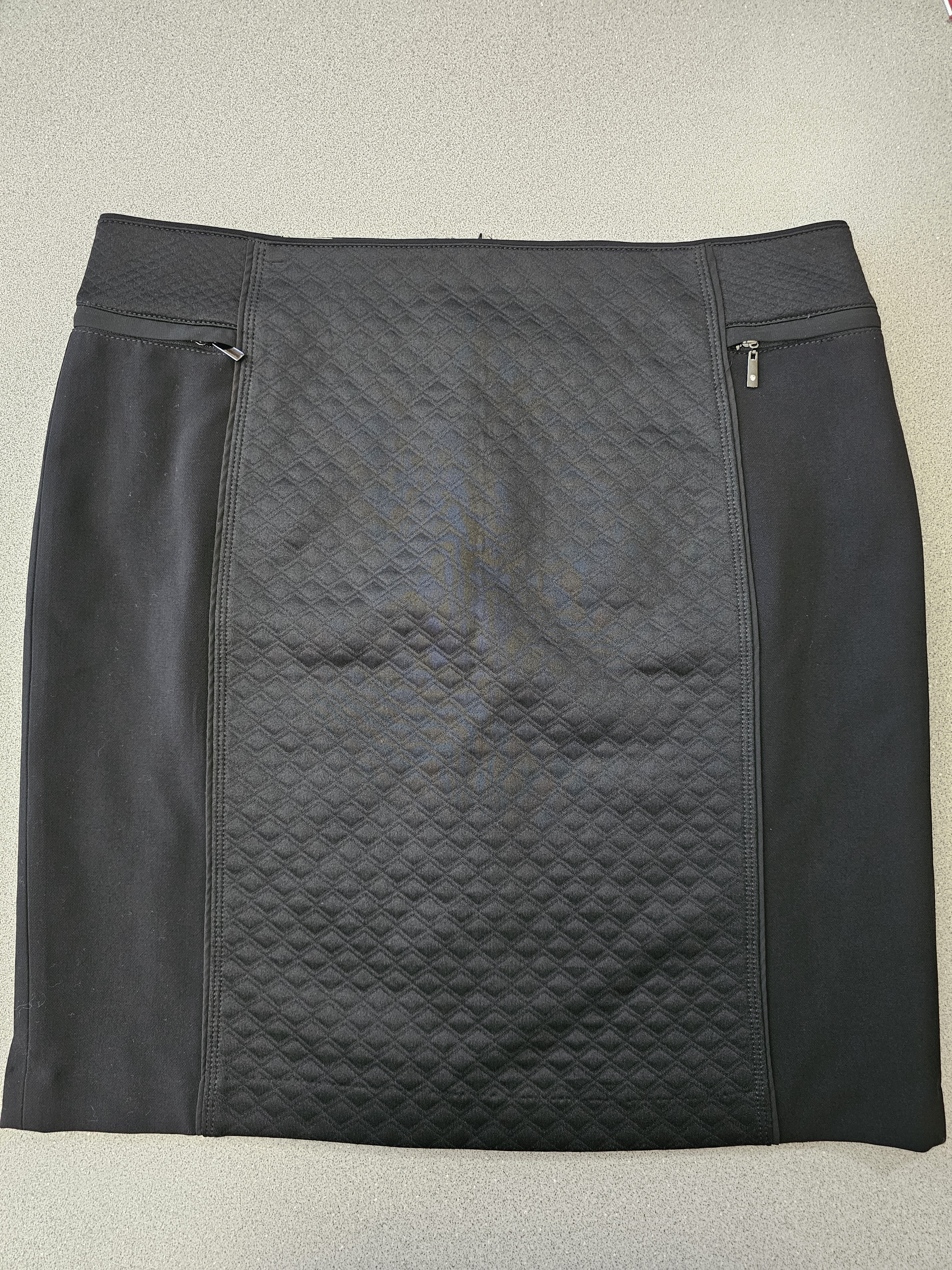 White House Black Market Black Quilted-Front Pencil Skirt
